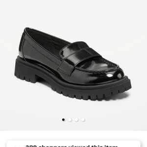 Classic Sleek Black Loafers for Women, Look At Those Chunky Heels!